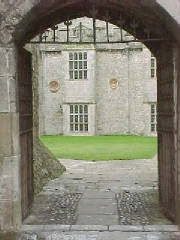 castle1.jpg